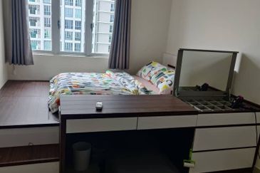 Meridin Bayvue Apartment