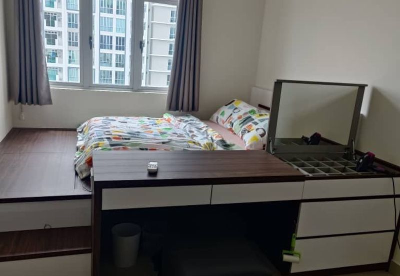 Meridin Bayvue Apartment