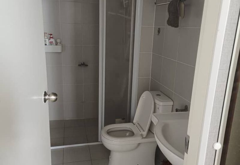 Meridin Bayvue Apartment