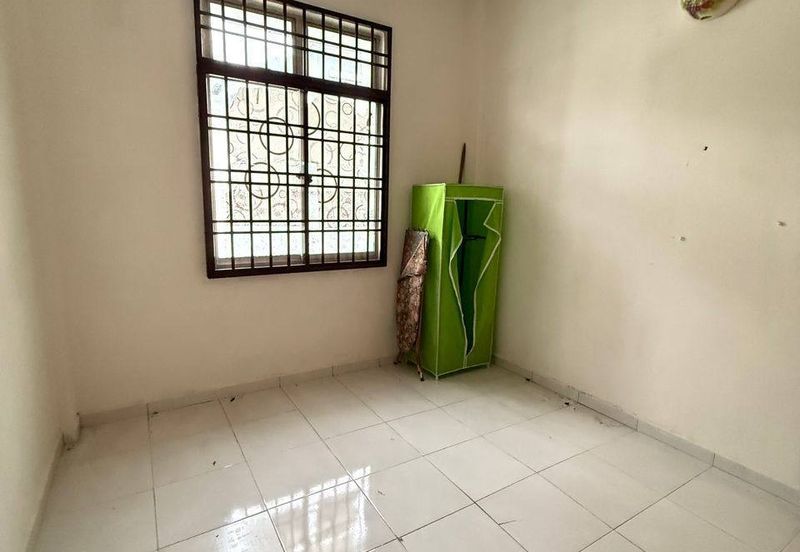Ria 1 Apartment, Taman Megah Ria