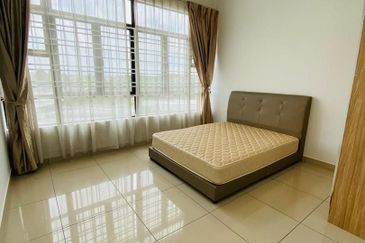 D'Summit Residences @ Kempas Utama