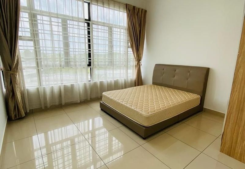 D'Summit Residences @ Kempas Utama