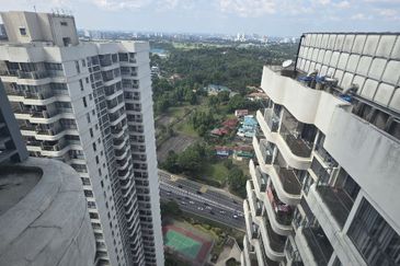 Country Garden @ Danga Bay