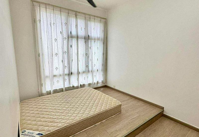 D'Summit Residences @ Kempas Utama