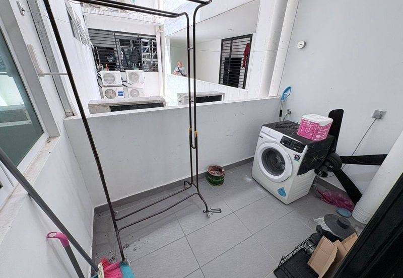 Twin Danga Residence