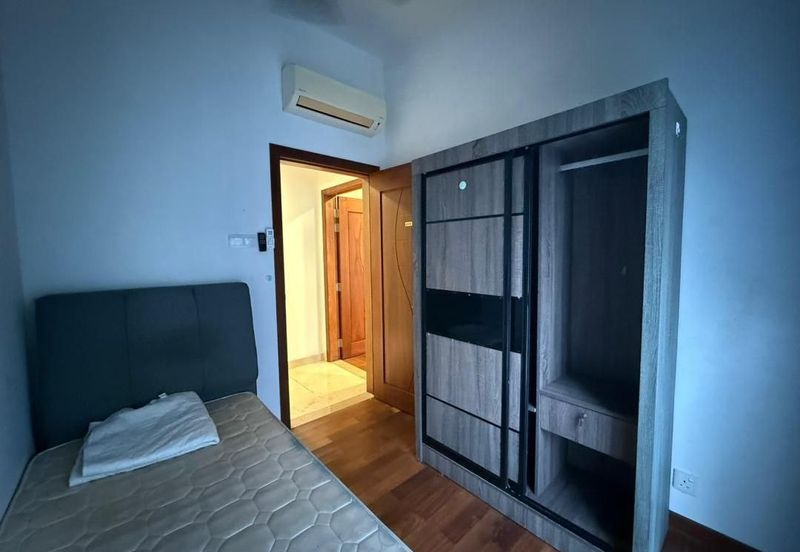 Paradiso Nuova Medini