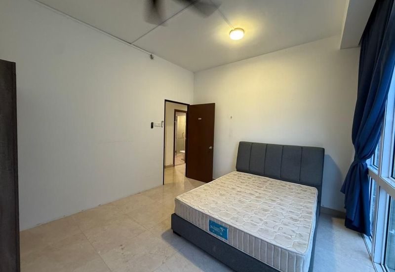 Paradiso Nuova Medini