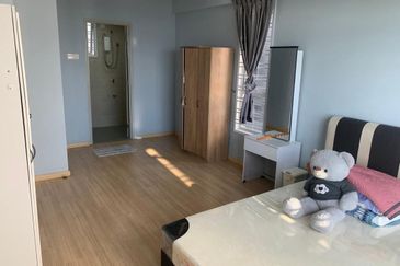 Midas Perling Apartment