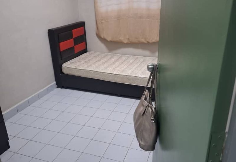 Rumah Pangsa Permas Jaya