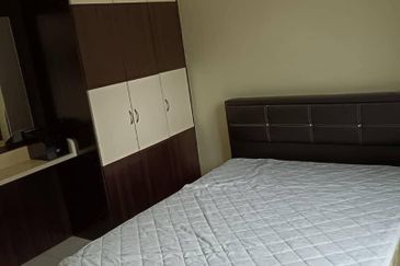 Pulai Utama Shop Apartment