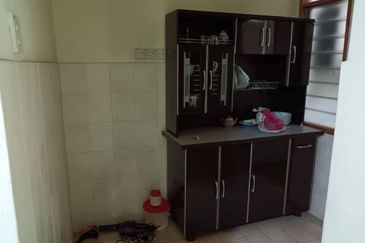 Pulai Utama Shop Apartment