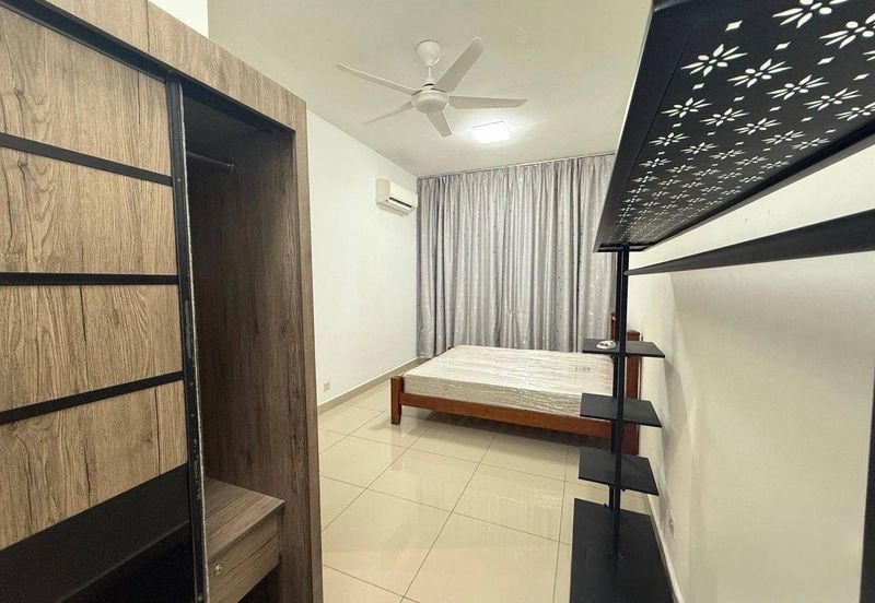 Meridin Bayvue Apartment