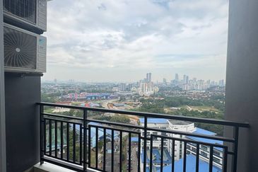 SKS Habitat Apartment, Larkin