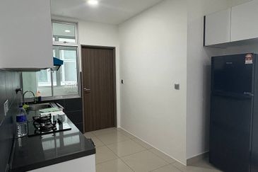 SKS Habitat Apartment, Larkin
