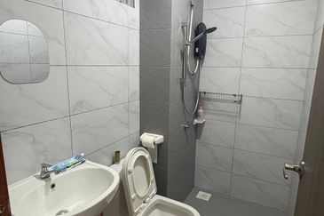 SKS Habitat Apartment, Larkin