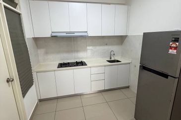 Sierra Heights (Residensi Sierra Perdana)