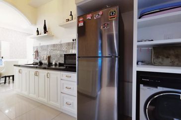 D'Carlton Seaview Residences (Seri Mega)