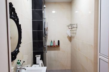 D'Carlton Seaview Residences (Seri Mega)