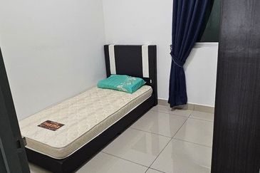 Meridin Bayvue Apartment