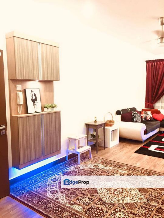 GOLDEN SAND SEAVIEW RESIDENCE APARTMENT @ JB TOWN / JOHOR BAHRU, Johor, Johor Bahru