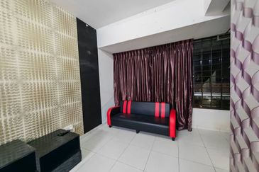 Akademik Suite @ Mount Austin