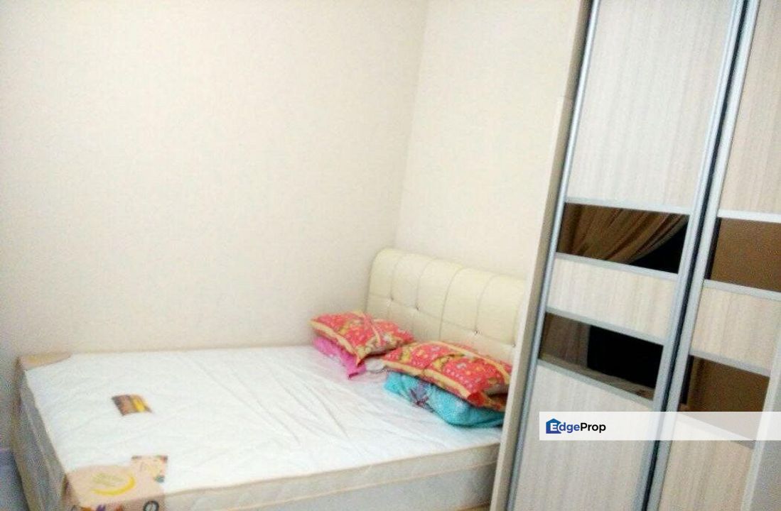 SKY LOFT PREMIUM SUITES CONDOMINIUM @ BUKIT INDAH, Johor, Johor Bahru