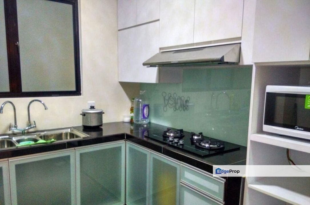 SKY LOFT PREMIUM SUITES CONDOMINIUM @ BUKIT INDAH, Johor, Johor Bahru