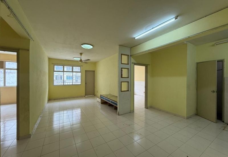 Villa Krystal, Bandar Selesa Jaya