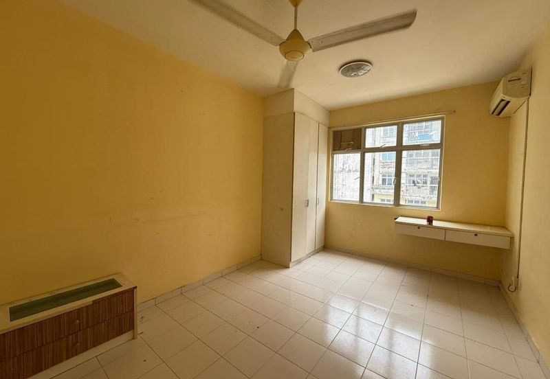 Villa Krystal, Bandar Selesa Jaya