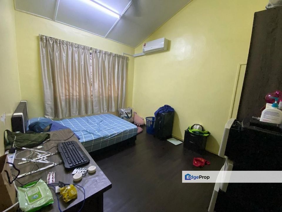 TAMAN DESA CEMERLANG ULU TIRAM @ DOUBLE STOREY LOW COST, Johor, Ulu Tiram