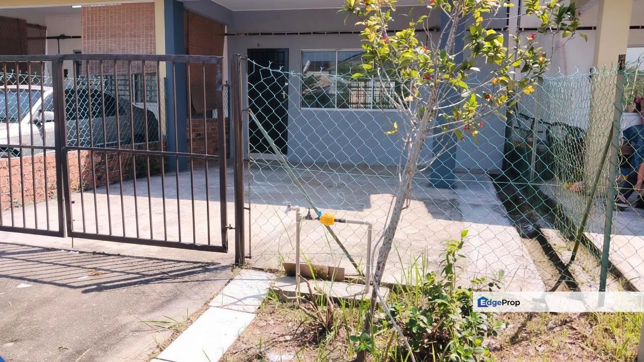 TAMAN SCIENTEX PASIR GUDANG @ DOUBLE STOREY MEDIUM COST, Johor, Pasir Gudang