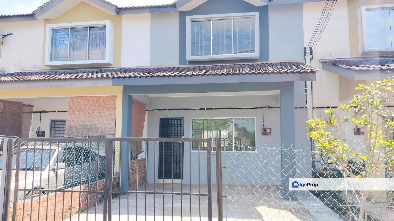 TAMAN SCIENTEX PASIR GUDANG @ DOUBLE STOREY MEDIUM COST, Johor, Pasir Gudang