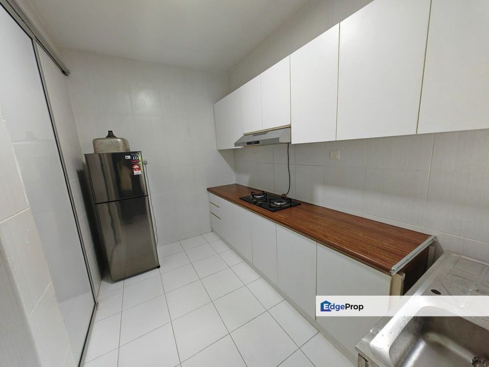 THE PINES RESIDENCE APARTMENT GELANG PATAH, Johor, Gelang Patah