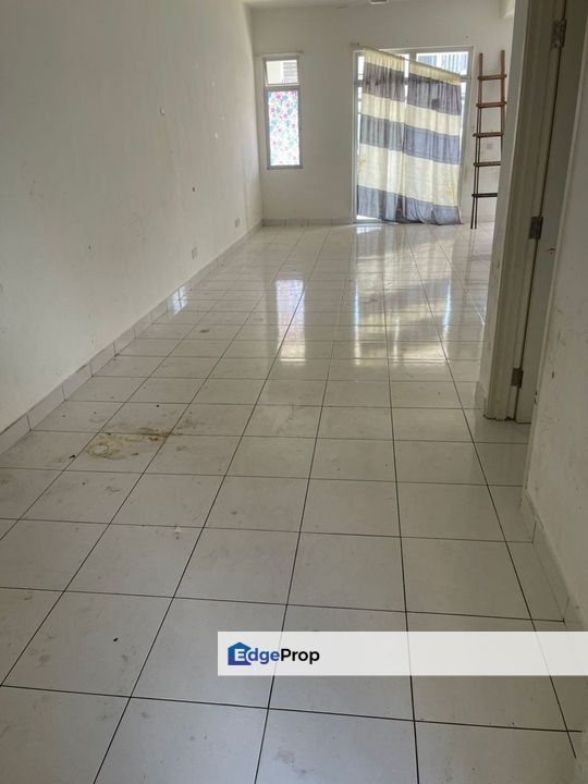 MERIDIN EAST / BISTARI PERDANA / PASIR GUDANG @ DOUBLE STOREY, Johor, Pasir Gudang