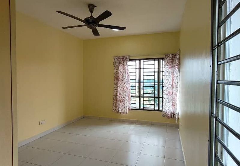 M'Tiara Apartment @ Larkin Idaman