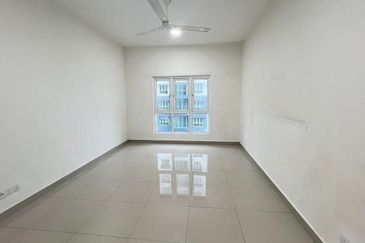 Seasons Luxury Apartments @ Amara Larkin