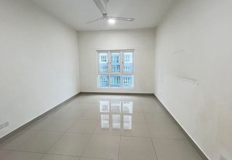 Seasons Luxury Apartments @ Amara Larkin