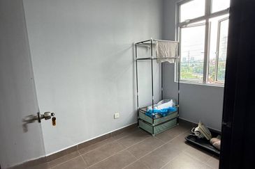 Eastbay Luxury Apartment