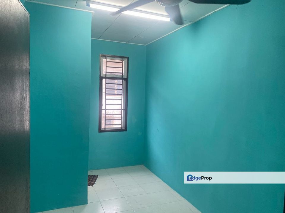 TAMAN SCIENTEX KELAPA SAWIT KULAI @ 2.5 STOREY, Johor, Kulai