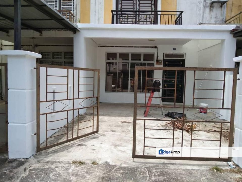 TAMAN SCIENTEX KELAPA SAWIT KULAI @ 2.5 STOREY, Johor, Kulai