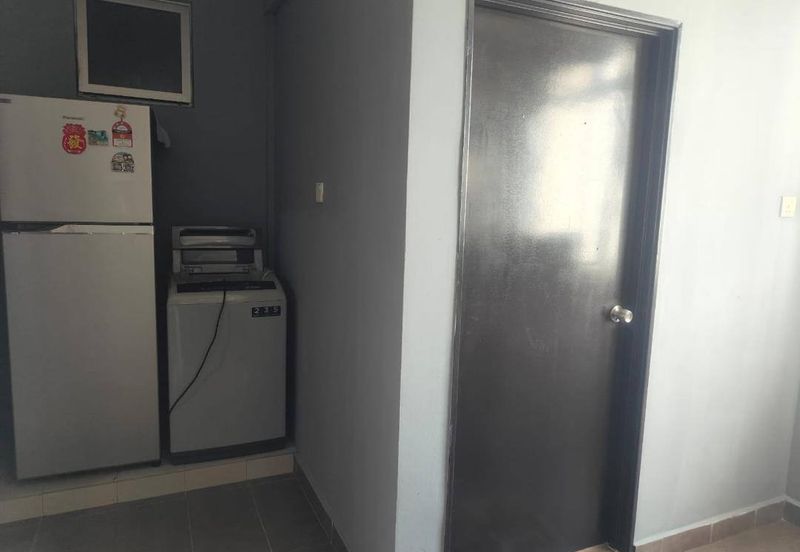 Eastbay Luxury Apartment