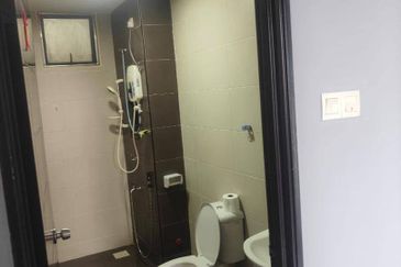 Eastbay Luxury Apartment