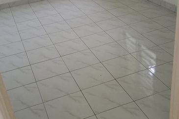 Lily & Jasmine Apartment