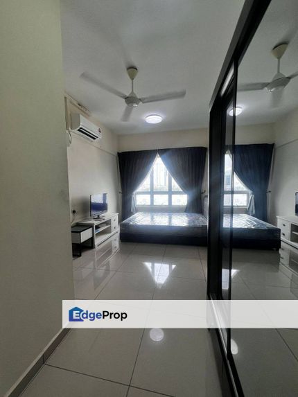 ZENNITH SUITES APARTMENT @ JOHOR BAHRU / JB TOWN / CIQ, Johor, Johor Bahru