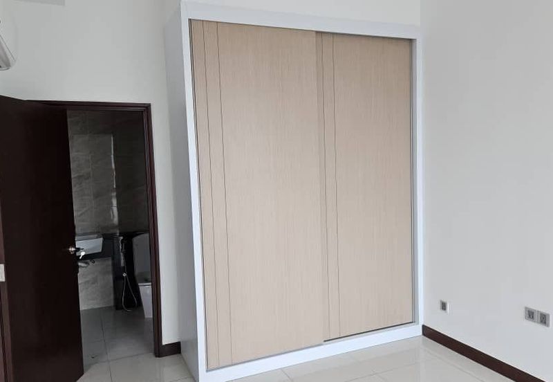 Paragon Suites @ CIQ