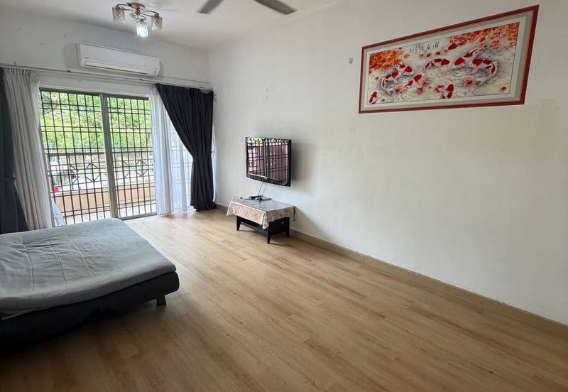 Prima Regency (Dorchester Court)