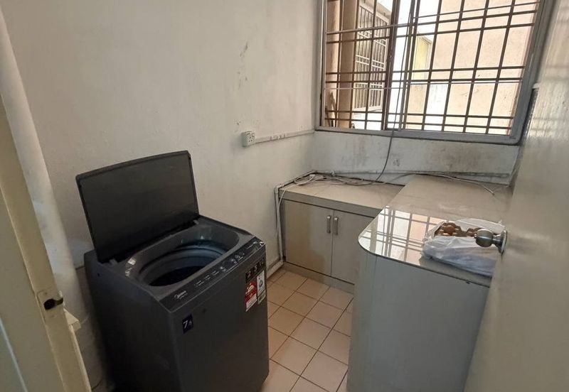 Prima Regency (Dorchester Court)