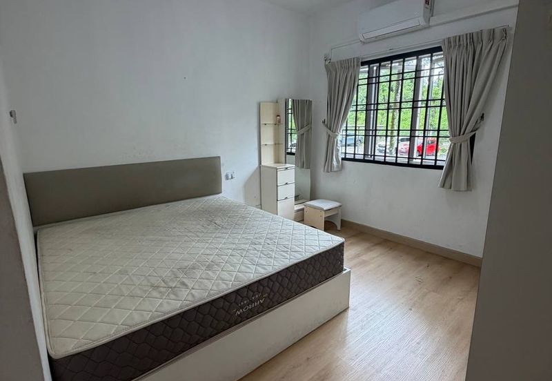 Prima Regency (Dorchester Court)