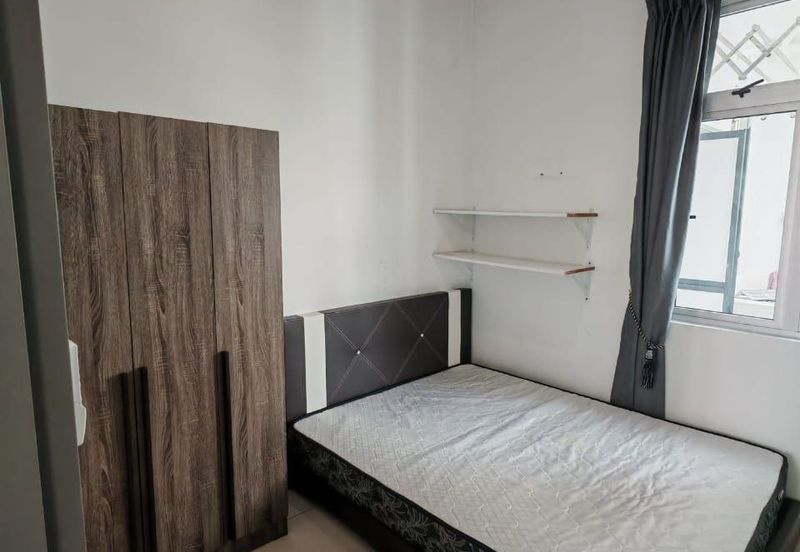 Meridin Bayvue Apartment