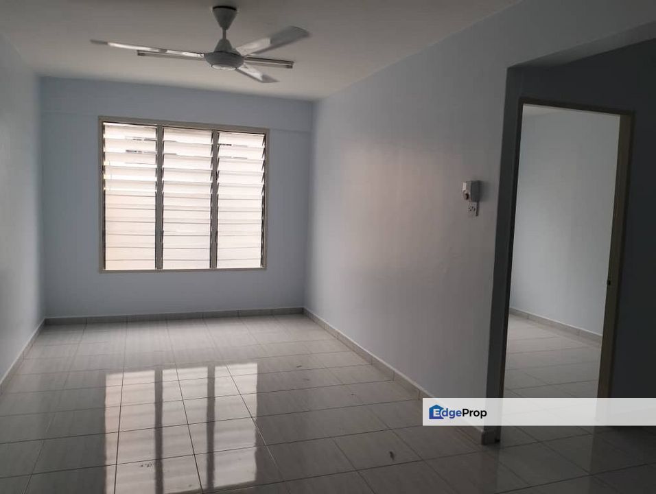 SRI LANANG FLAT DESA TEBRAU, Johor, Johor Bahru